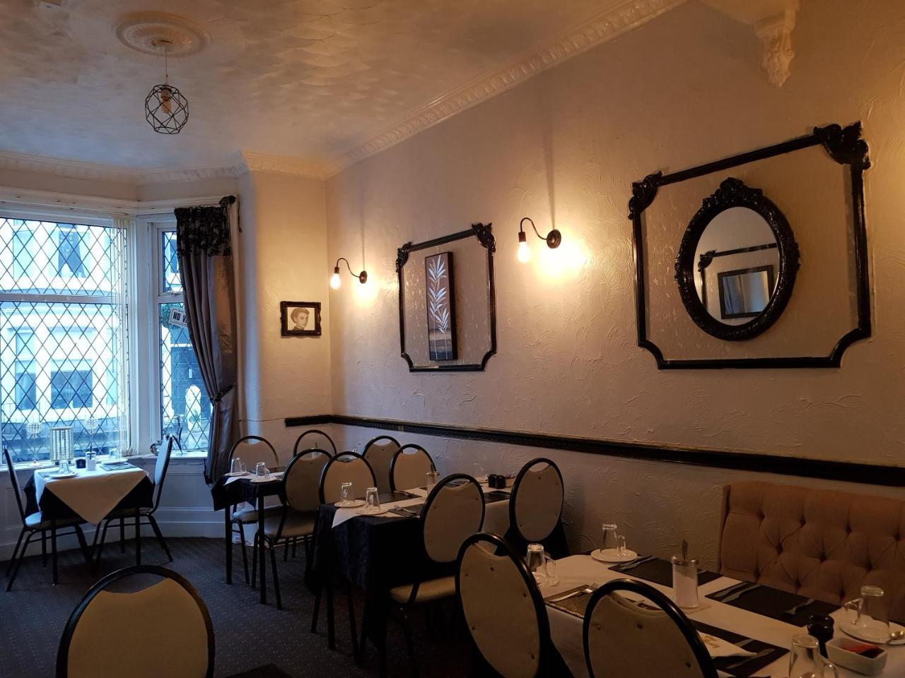 Mayfair Hotel 黑潭 外观 照片
